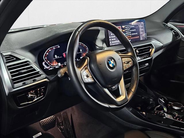 Photo of 2024 Black Sapphire Metallic BMW X3