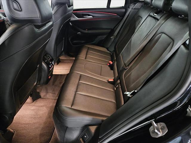 Photo of 2024 Black Sapphire Metallic BMW X3
