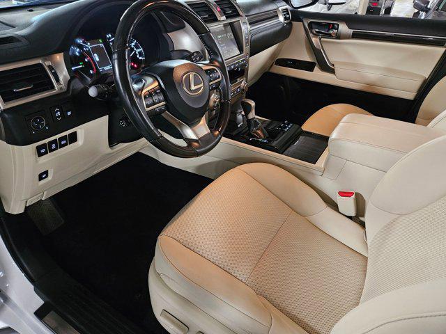 Photo of 2020 Starfire Pearl Lexus GX 460