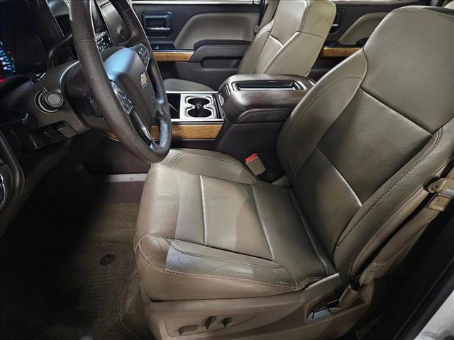 Photo of 2015 Summit White Chevrolet Silverado 1500