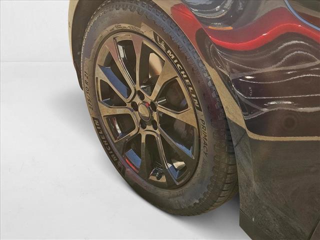 Photo of 2024 Santorini Black Metallic Land Rover Range Rover Sport
