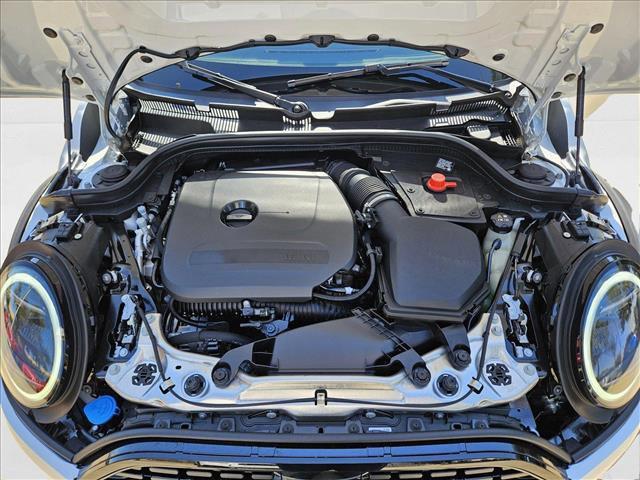 Photo of 2025 Nanuq White Metallic MINI Hardtop