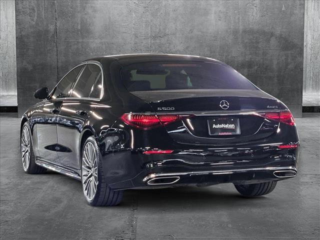 Photo of 2022 Black Mercedes-Benz S-Class