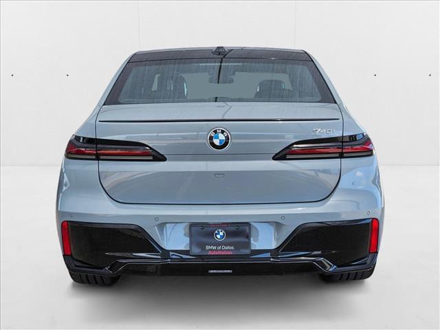 Photo of 2025 Brooklyn Grey Metallic BMW 740