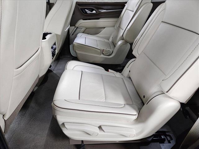 Photo of 2021 Onyx Black GMC Yukon