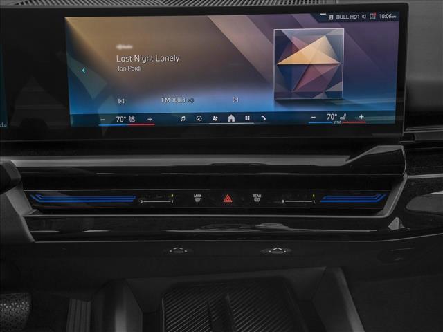 Photo of 2026 Black Sapphire Metallic BMW 530