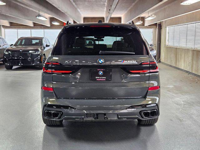 Photo of 2026 Dravit Grey Metallic BMW X7