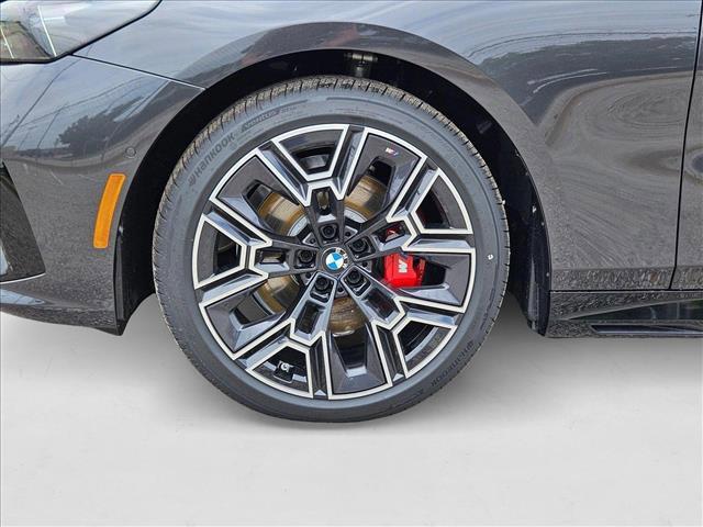 Photo of 2026 Dark Graphite Metallic BMW 530