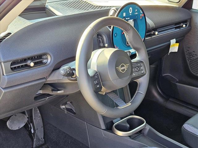 Photo of 2025 Melting Silver III Metallic MINI Hardtop