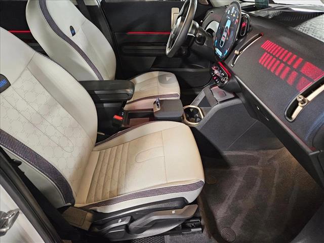 Photo of 2025 Nanuq White Metallic MINI Countryman