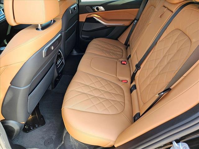 Photo of 2026 Black Sapphire Metallic BMW X5