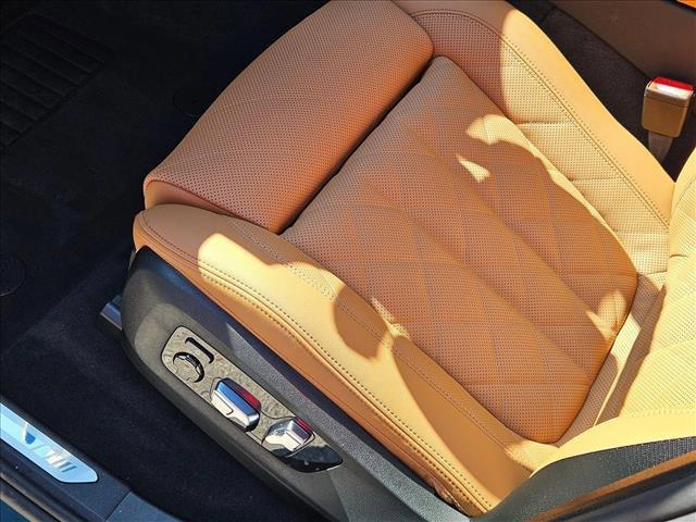 Photo of 2026 Black Sapphire Metallic BMW X5
