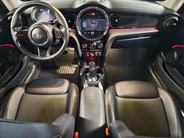 Photo of 2023 Melting Silver III Metallic MINI Hardtop
