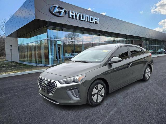 Photo of 2022 Amazon Gray Hyundai IONIQ Hybrid