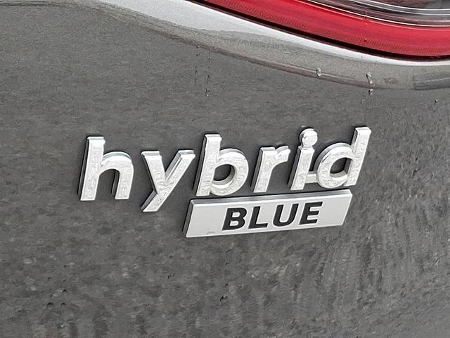 Photo of 2022 Amazon Gray Hyundai IONIQ Hybrid