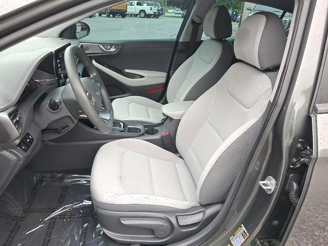 Photo of 2022 Amazon Gray Hyundai IONIQ Hybrid