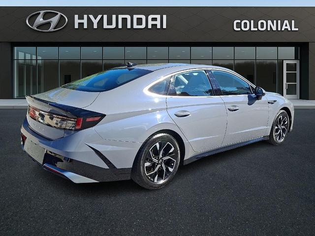 Photo of 2024 Blue Hyundai SONATA