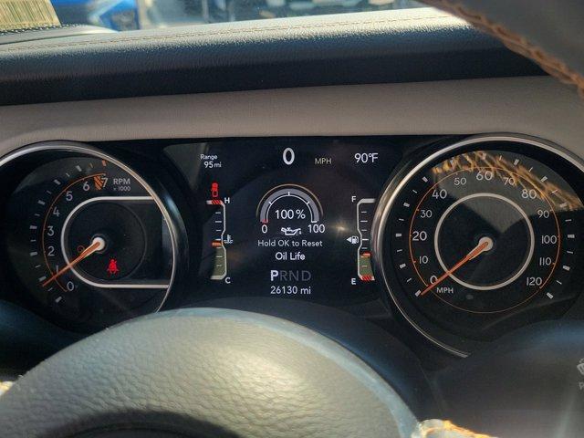 Photo of 2023 Bright White Clearcoat Jeep Gladiator