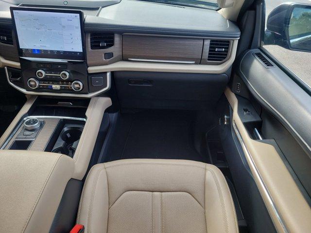 Photo of 2024 Dark Matter Gray Metallic Ford Expedition