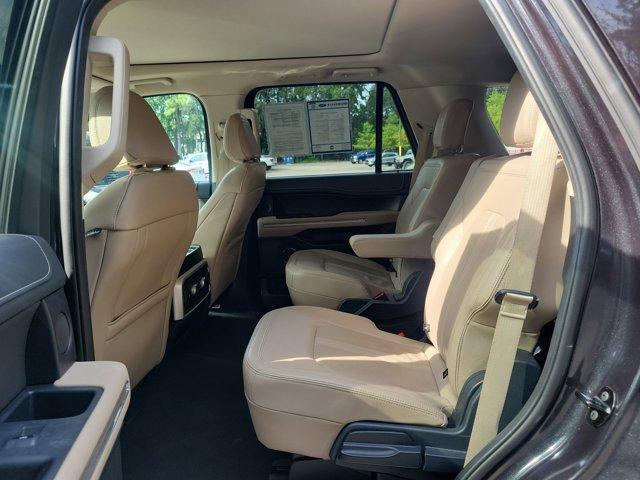Photo of 2024 Dark Matter Gray Metallic Ford Expedition