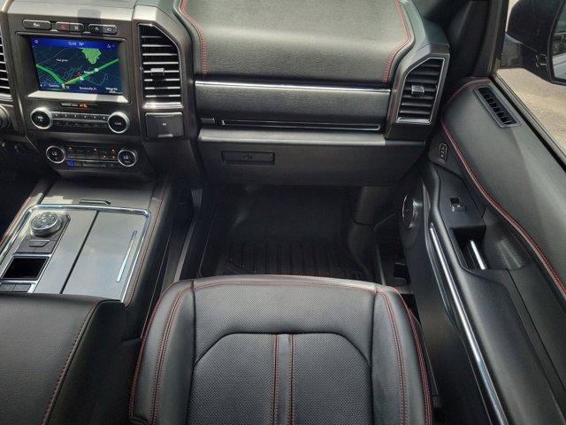 Photo of 2020 Iconic Silver Metallic Ford Expedition