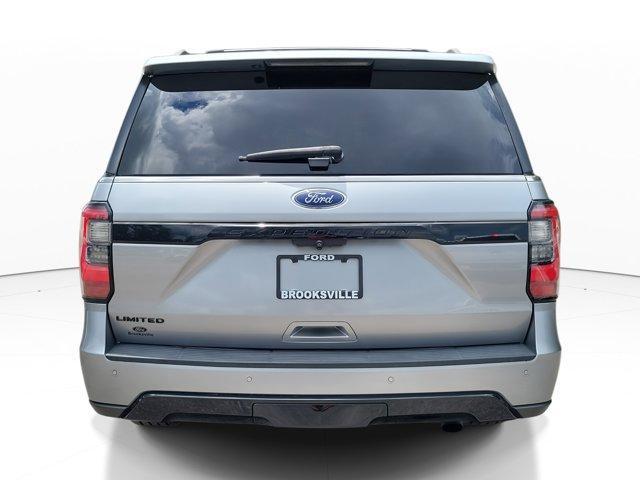 Photo of 2020 Iconic Silver Metallic Ford Expedition