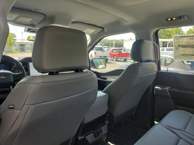 Photo of 2025 White Ford F-150