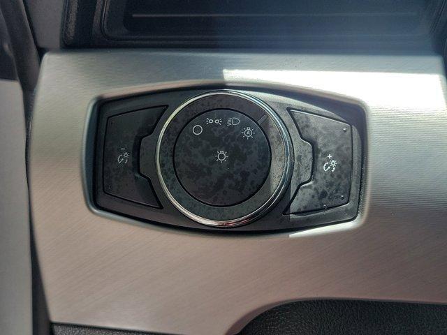 Photo of 2023 Iconic Silver Metallic Ford Mustang