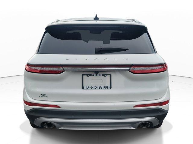 Photo of 2023 Pristine White Lincoln Corsair