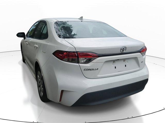 Photo of 2023 Ice Toyota Corolla
