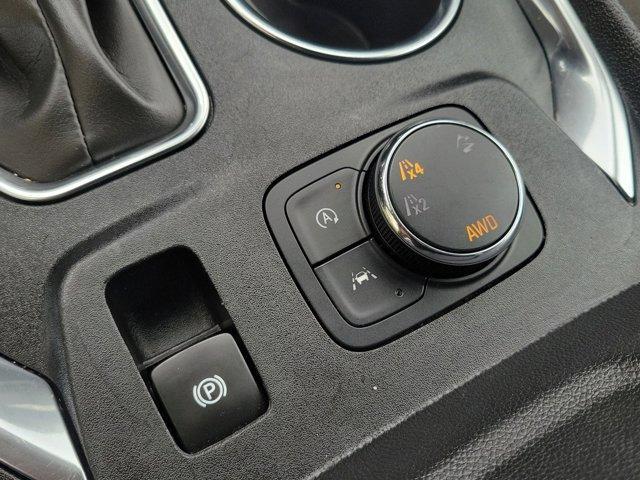 Photo of 2023 Mosaic Black Metallic Chevrolet Traverse
