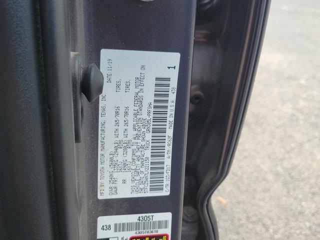 Photo of 2020 Gray Toyota Tacoma