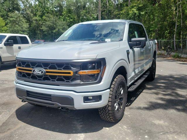 Photo of 2025 White Ford F-350