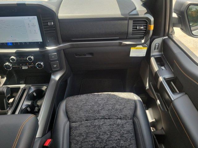 Photo of 2025 White Ford F-350