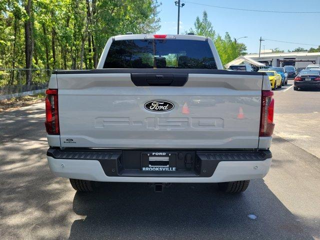 Photo of 2025 White Metallic Ford F-150