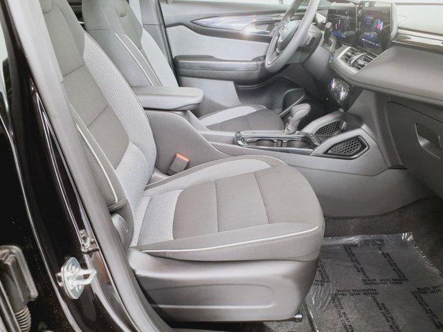Photo of 2026 Mosaic Black Metallic Chevrolet Trailblazer