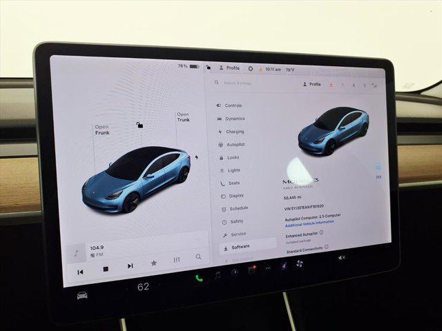 Photo of 2018 Pearl White Tesla Model 3
