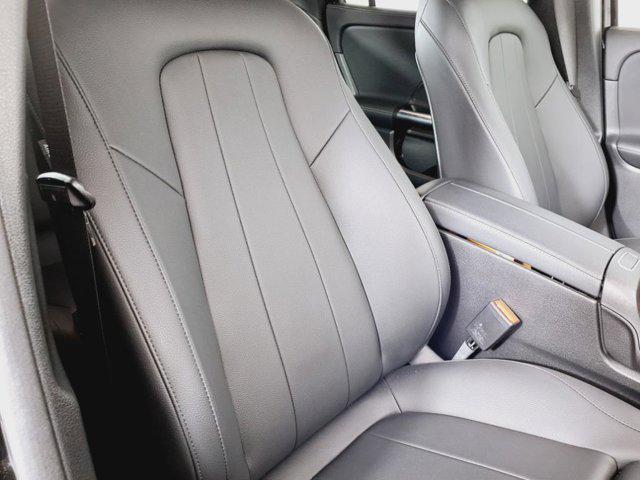 Photo of 2023  Mercedes-Benz GLA 250