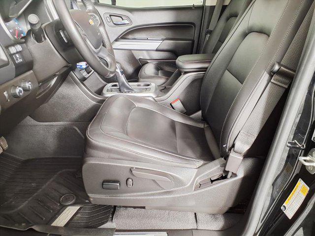 Photo of 2022 Black Chevrolet Colorado