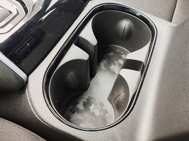 Photo of 2025 Summit White Chevrolet Colorado