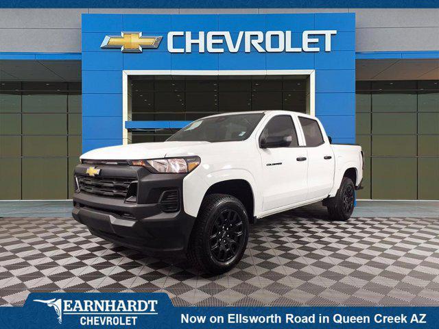 Photo of 2025 Summit White Chevrolet Colorado
