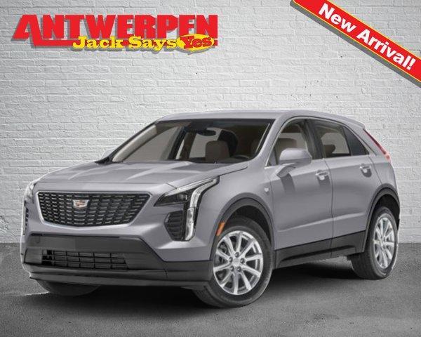 Photo of 2023 Silver Metallic Cadillac XT4