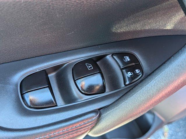 Photo of 2017 Palatial Ruby Nissan Rogue