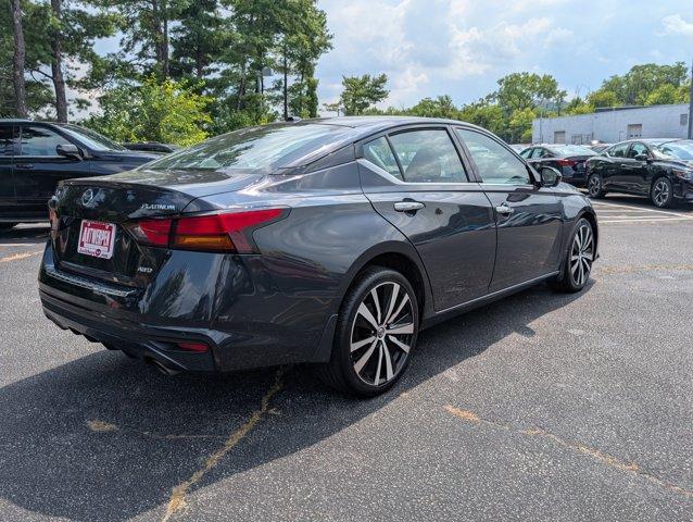 Photo of 2020 Storm Blue Nissan Altima