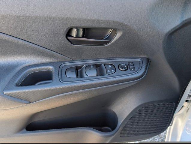 Photo of 2025 Cloud White Nissan Versa