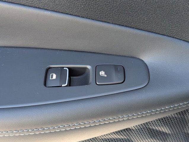 Photo of 2021 Quartz White Hyundai SANTA FE