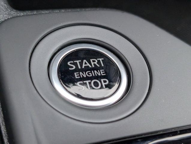 Photo of 2025 Cloud White Nissan Sentra