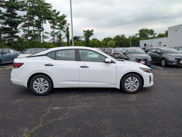 Photo of 2025 Cloud White Nissan Sentra