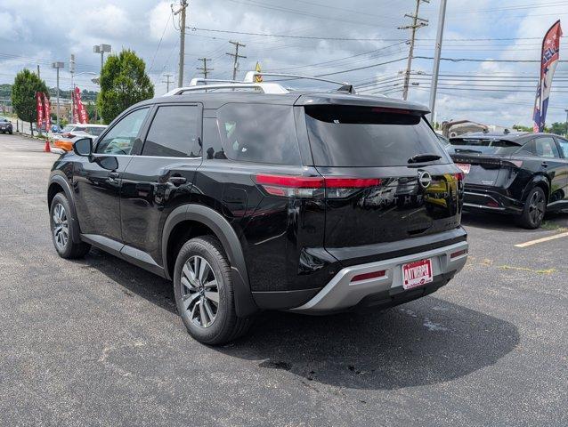 Photo of 2025 Black Nissan Pathfinder
