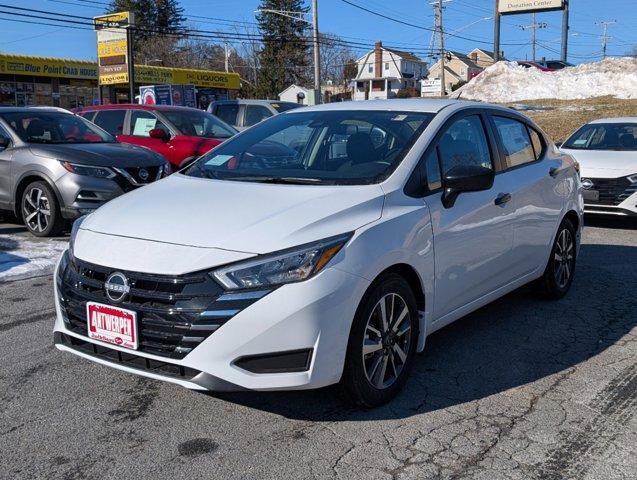 Photo of 2025 Cloud White Nissan Versa